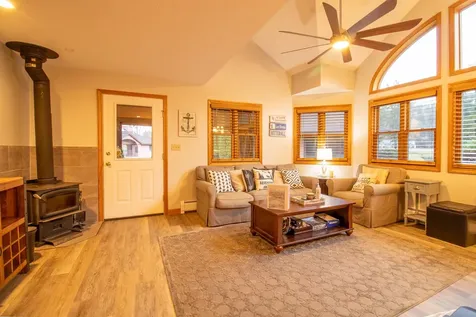 20 Jack O Lantern Drive Woodstock NH 03293