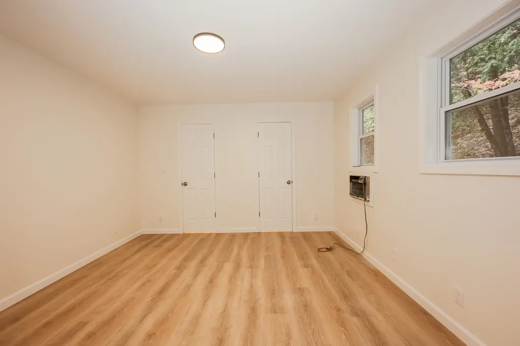 1164 Main Street Grafton NH 03240