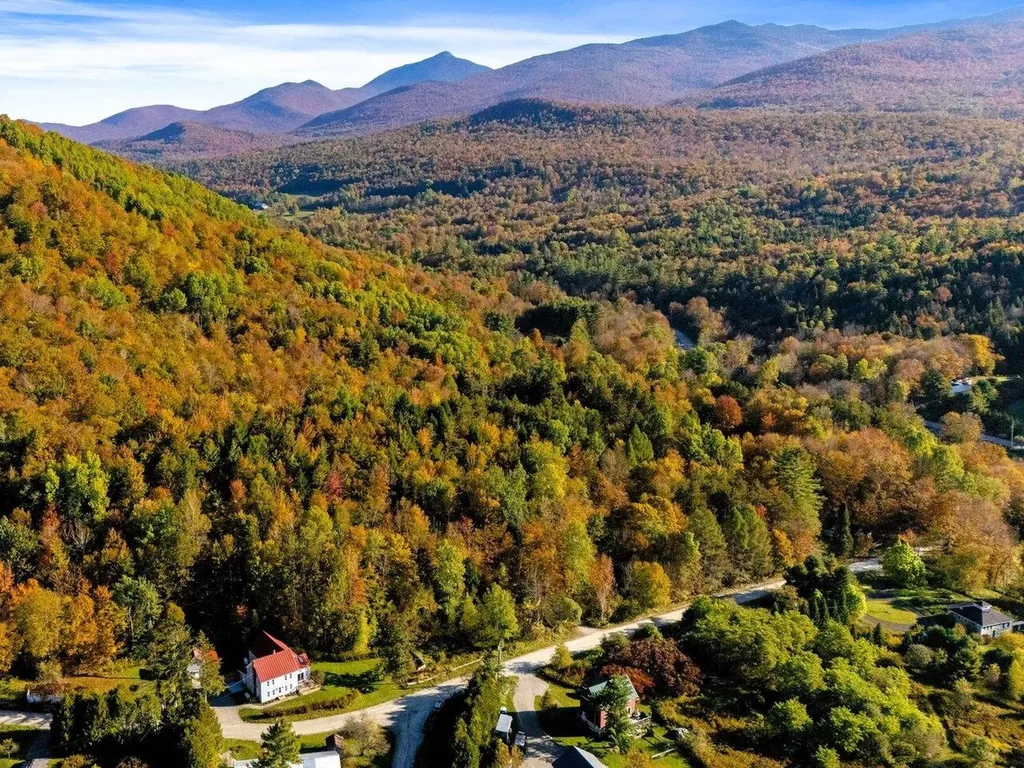 394-396 Beane Road Huntington VT 05462