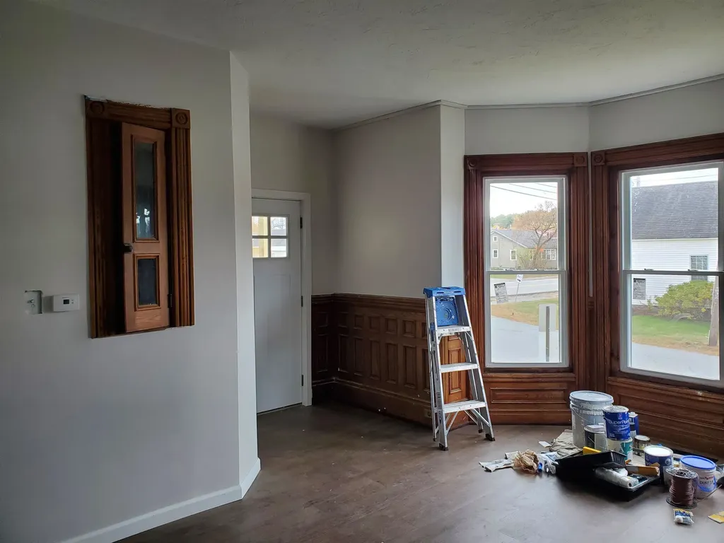 17 Canaan Street Canaan NH 03741