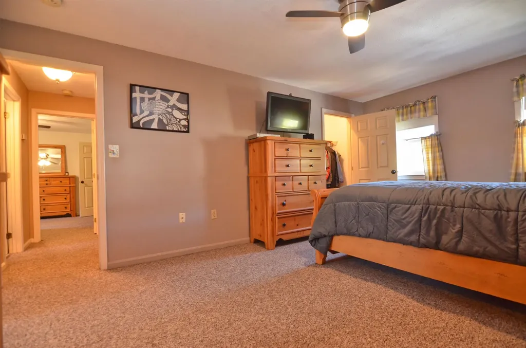 10 Upland Drive Franklin NH 03235