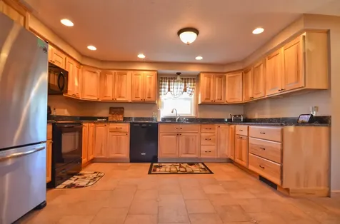 10 Upland Drive Franklin NH 03235