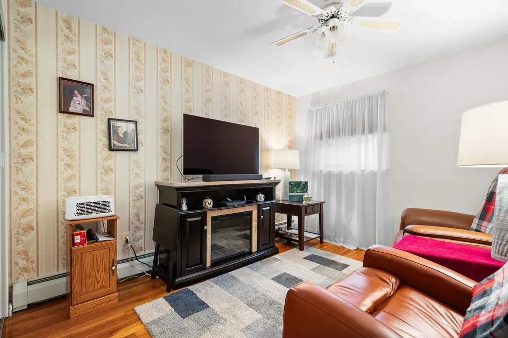 664 South Main Street Manchester NH 03102