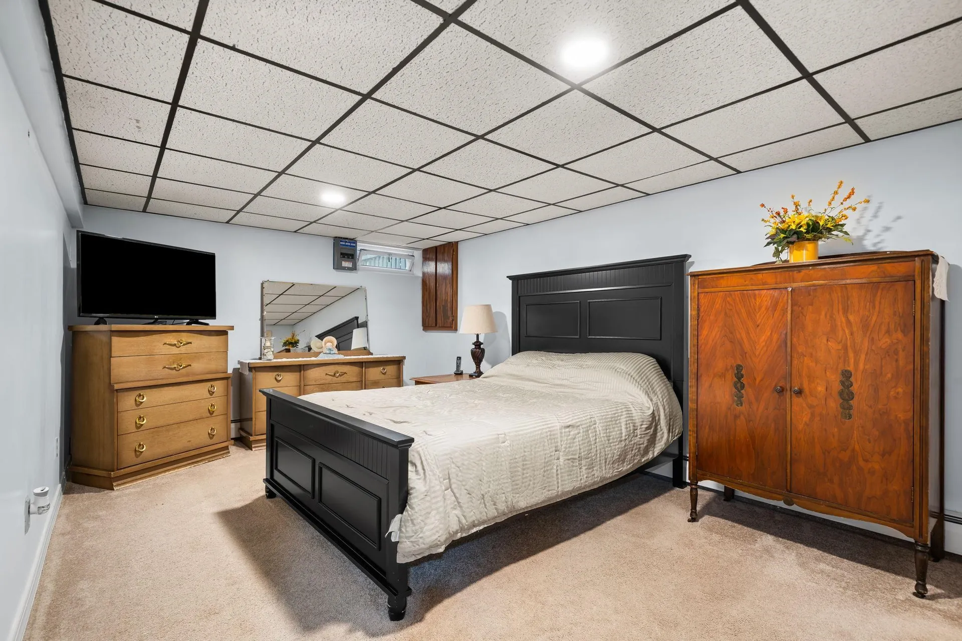 664 South Main Street Manchester NH 03102