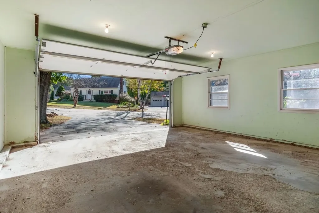 26 Mariette Drive Portsmouth NH 03801