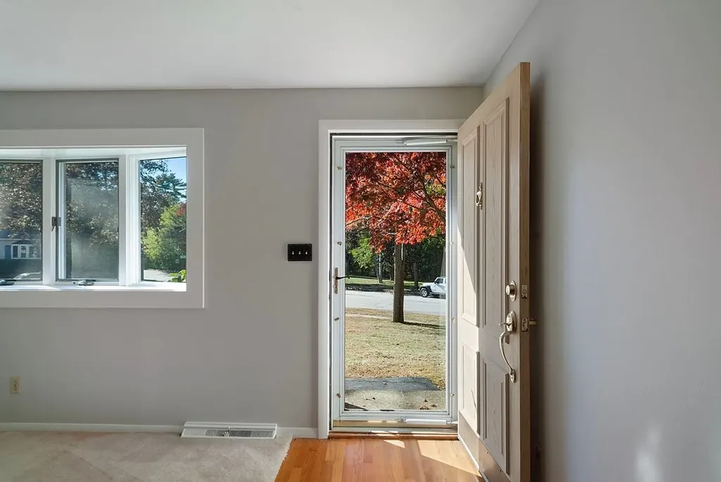 26 Mariette Drive Portsmouth NH 03801