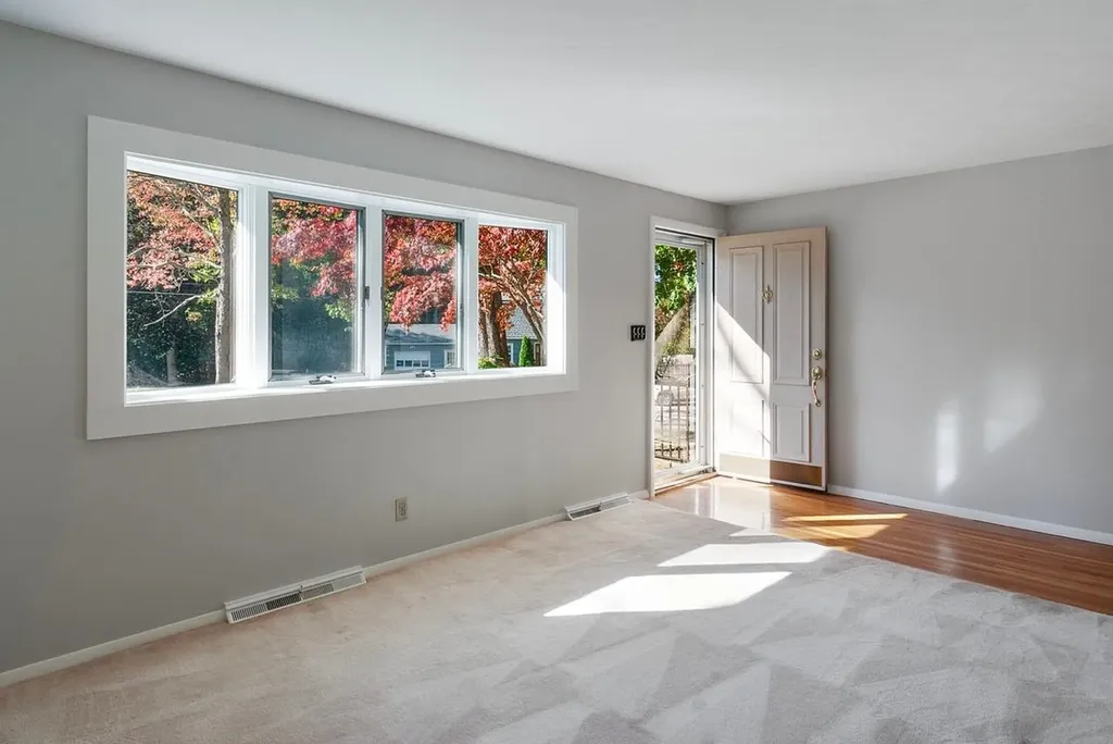 26 Mariette Drive Portsmouth NH 03801