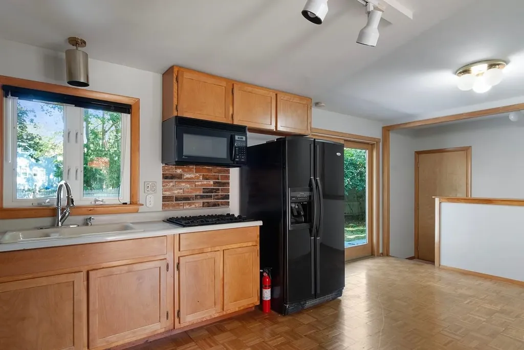 26 Mariette Drive Portsmouth NH 03801