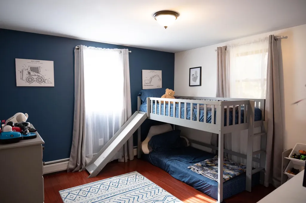 483 South Street Springfield VT 05156