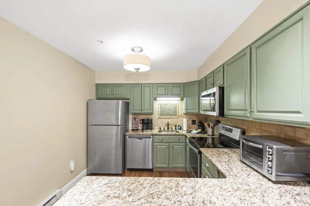 227 Main Street Lincoln NH 03251