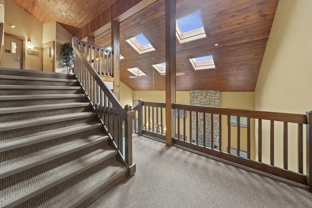 227 Main Street Lincoln NH 03251