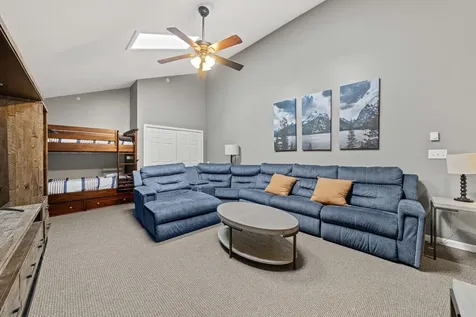 227 Main Street Lincoln NH 03251