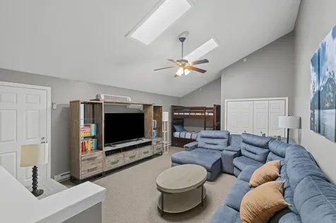 227 Main Street Lincoln NH 03251