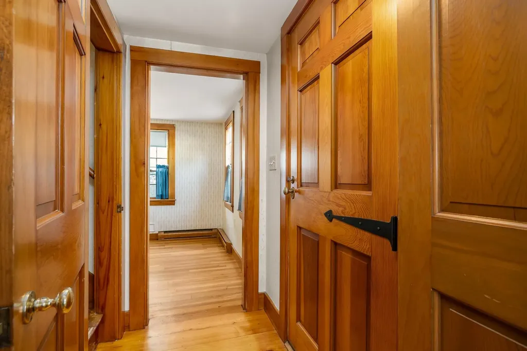 14 Colonial Lane New Castle NH 03854