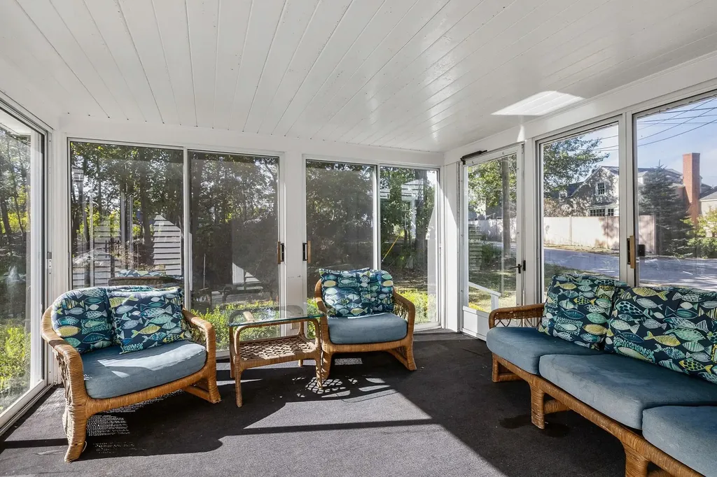 14 Colonial Lane New Castle NH 03854