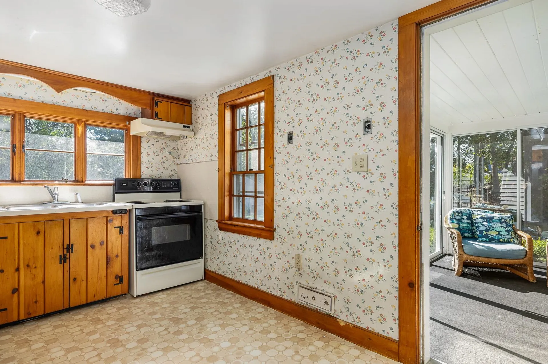 14 Colonial Lane New Castle NH 03854