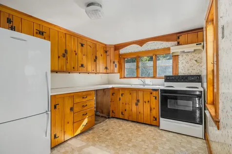 14 Colonial Lane New Castle NH 03854