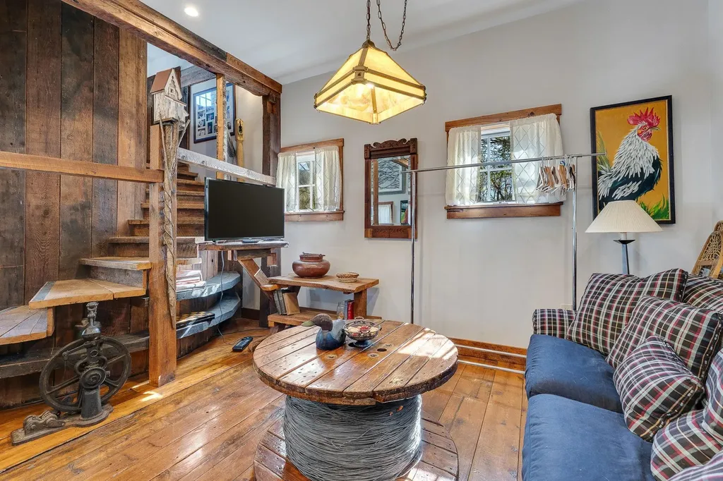 57 Tweed River Drive Pittsfield VT 05762