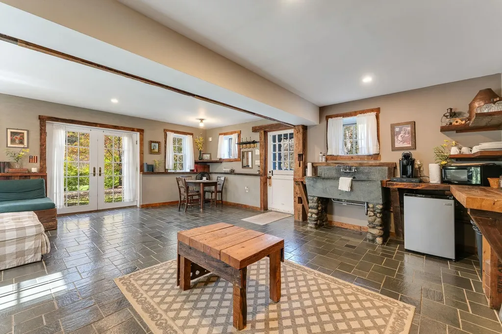 57 Tweed River Drive Pittsfield VT 05762