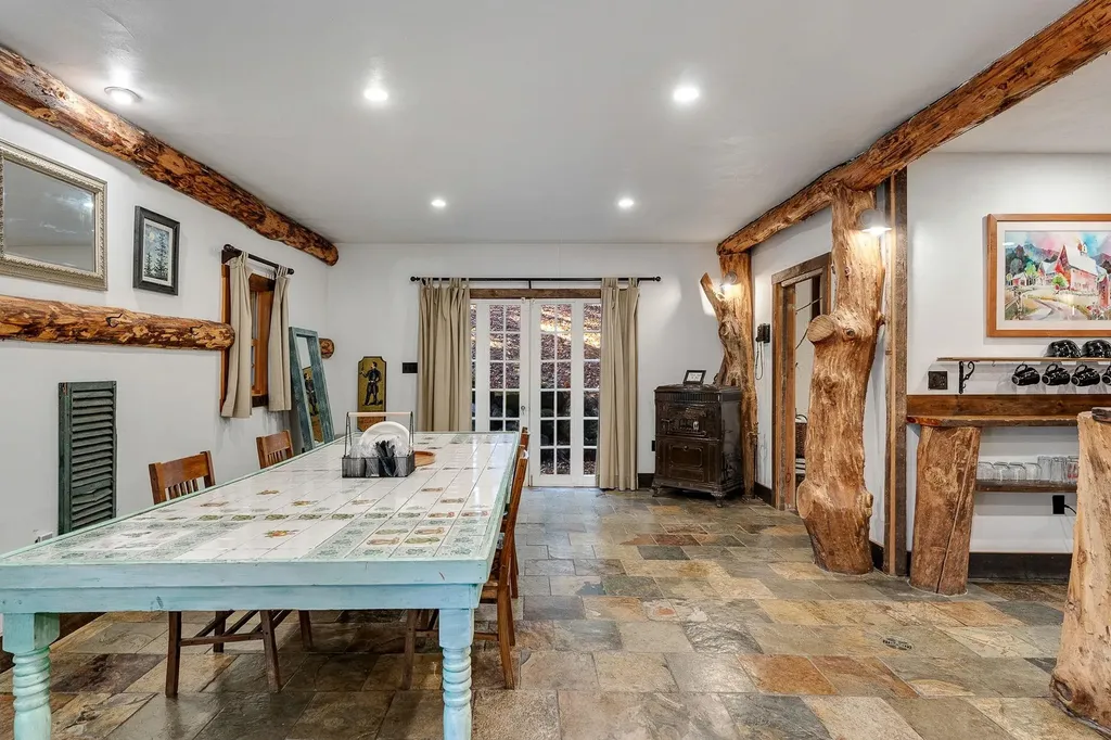 57 Tweed River Drive Pittsfield VT 05762