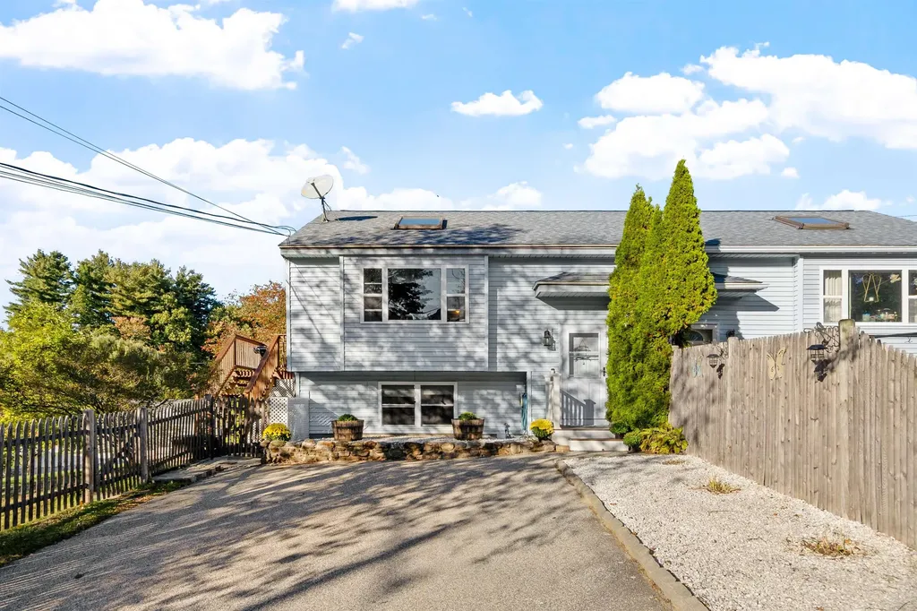 66L Derryfield Road Derry NH 03038