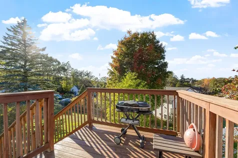 66L Derryfield Road Derry NH 03038