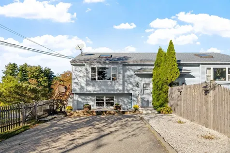 66L Derryfield Road Derry NH 03038