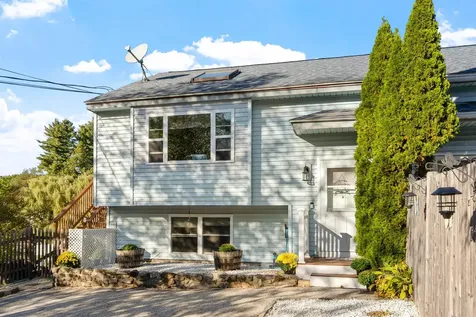 66L Derryfield Road Derry NH 03038