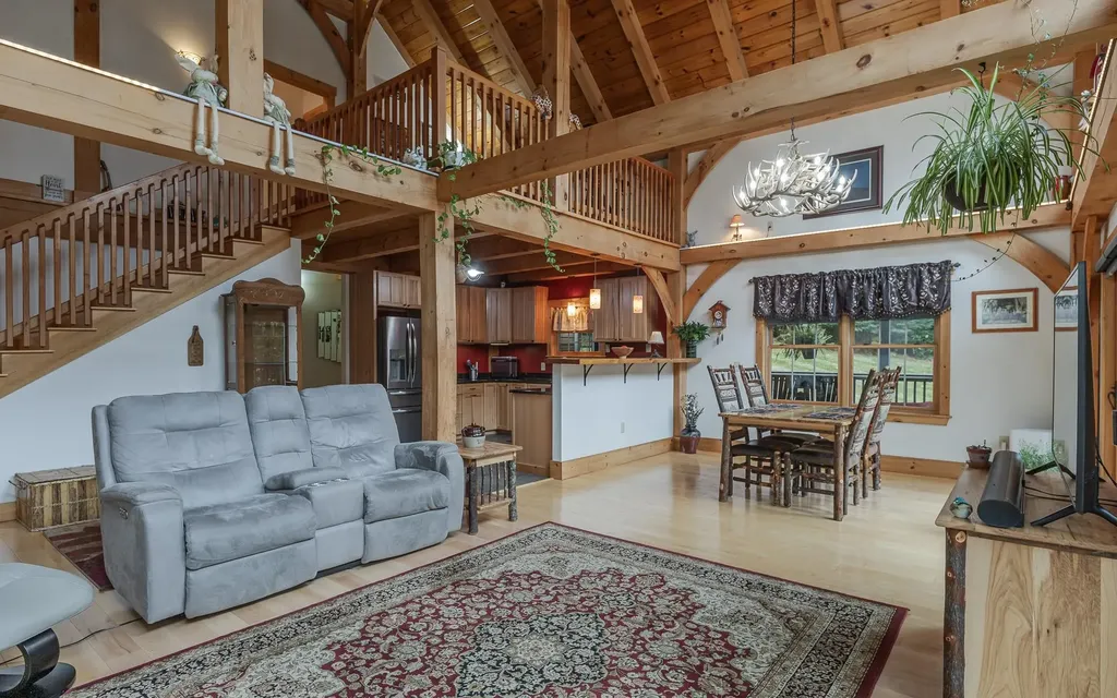 55 Sunset Circle Alstead NH 03602