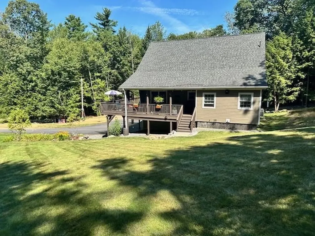 55 Sunset Circle Alstead NH 03602