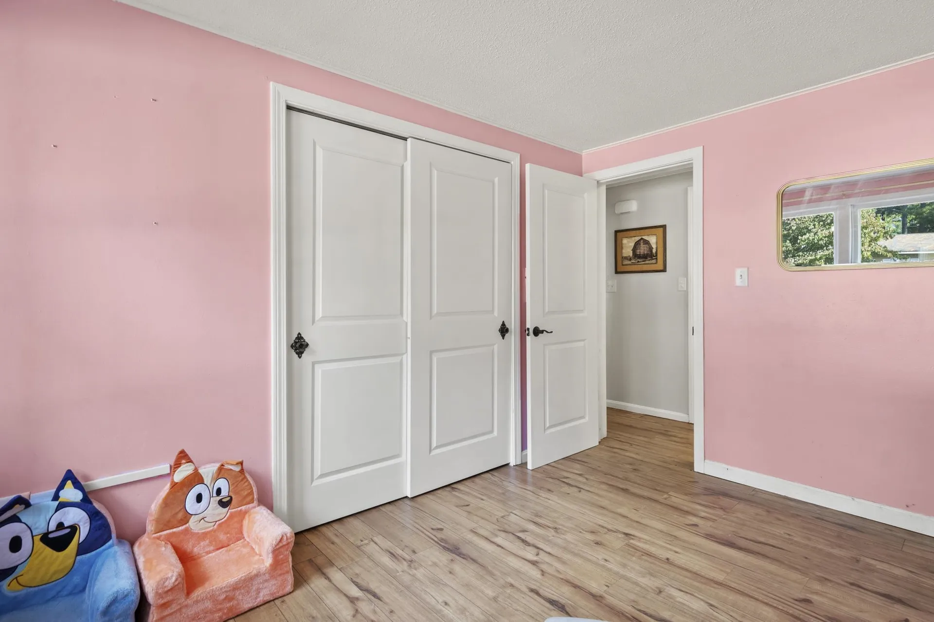 4 Chesapeake Road Nashua NH 03062