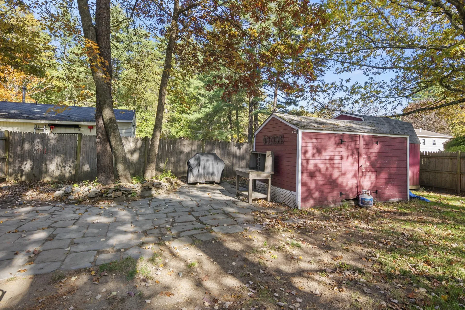 4 Chesapeake Road Nashua NH 03062