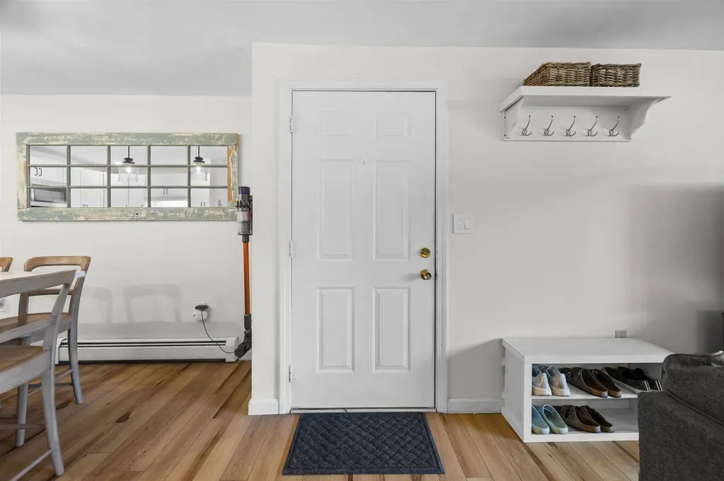 50 Brookside Drive Exeter NH 03833