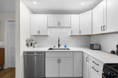 50 Brookside Drive Exeter NH 03833