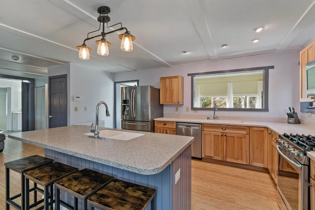 11 Paddock Lane Milton VT 05468