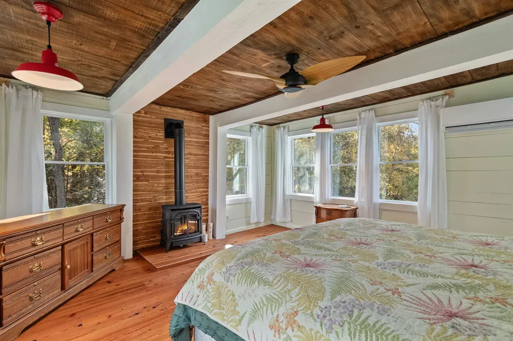 11 Paddock Lane Milton VT 05468