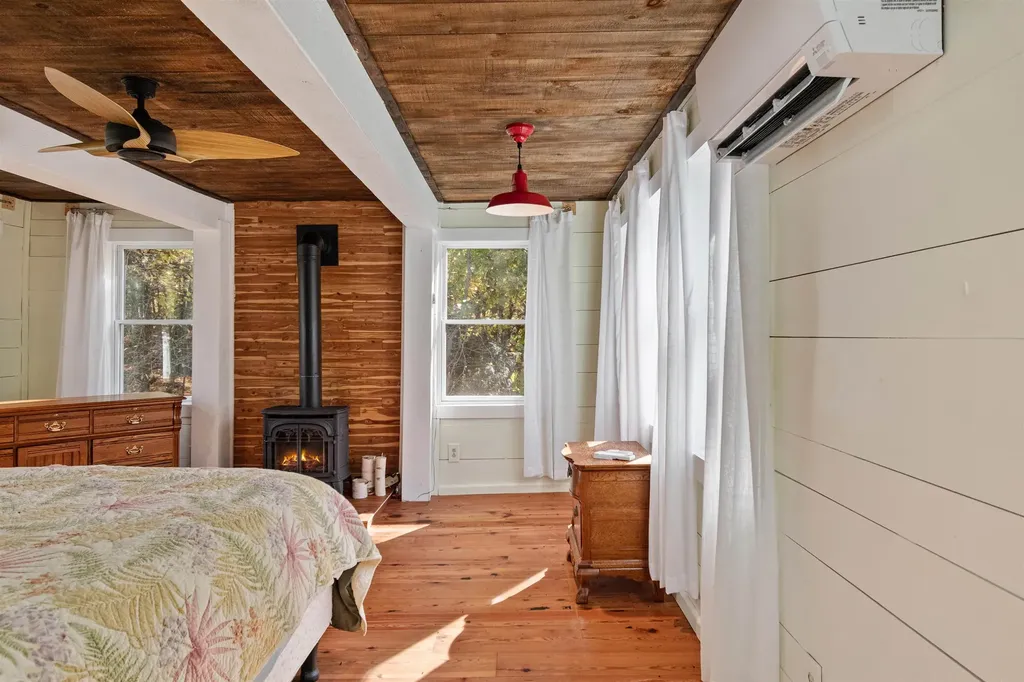 11 Paddock Lane Milton VT 05468