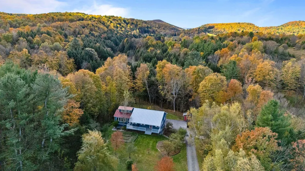 11 Paddock Lane Milton VT 05468