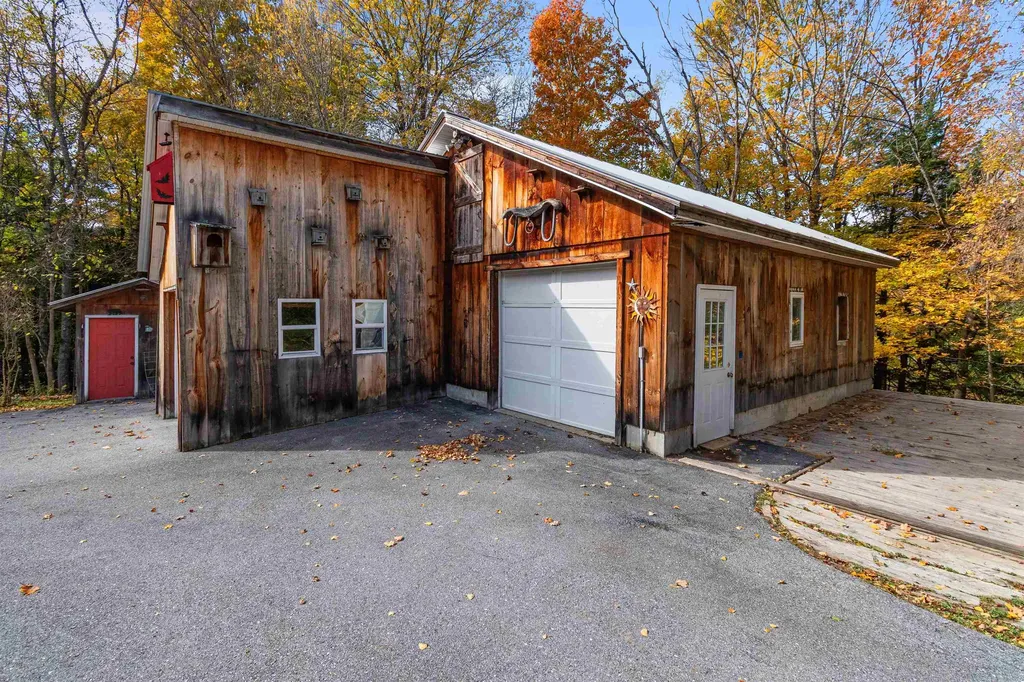 11 Paddock Lane Milton VT 05468