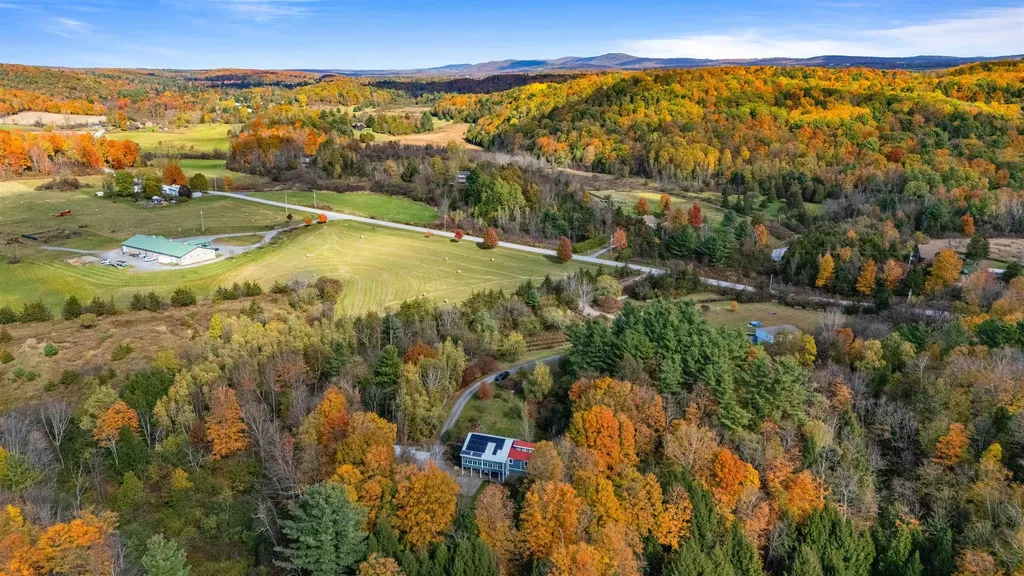 11 Paddock Lane Milton VT 05468