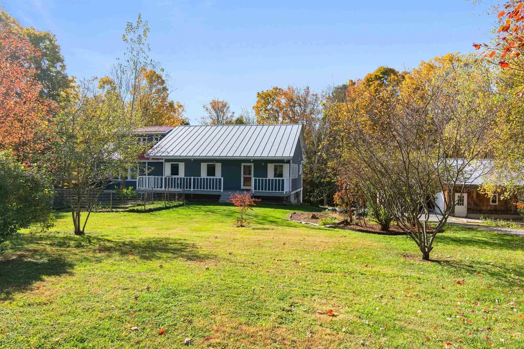 11 Paddock Lane Milton VT 05468