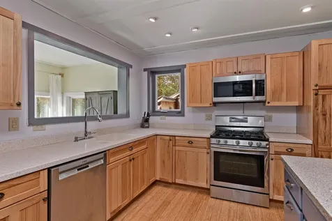 11 Paddock Lane Milton VT 05468