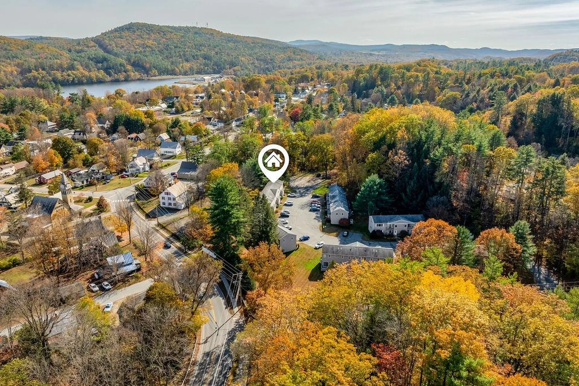 76 Colonial Drive Hartford VT 05001