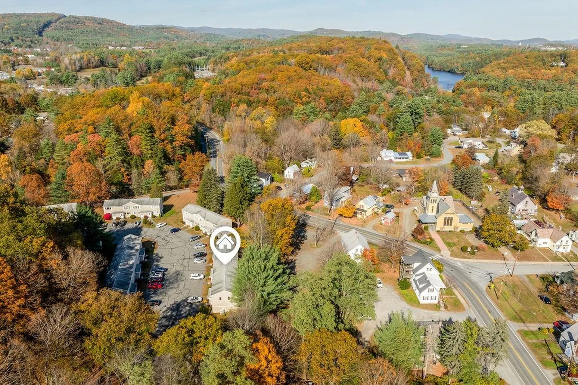 76 Colonial Drive Hartford VT 05001