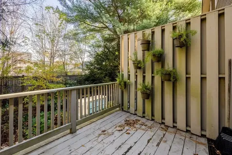 76 Colonial Drive Hartford VT 05001