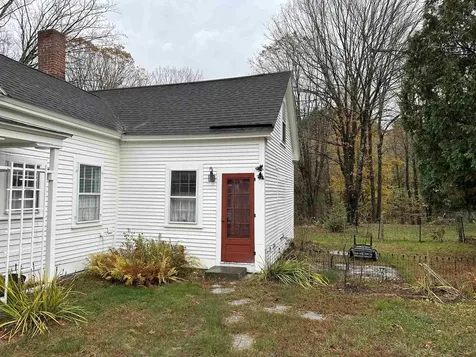7 Bennington Road Hancock NH 03449
