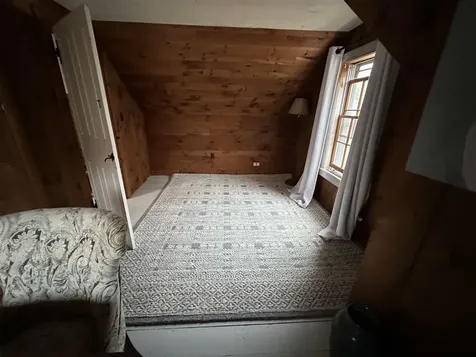 7 Bennington Road Hancock NH 03449