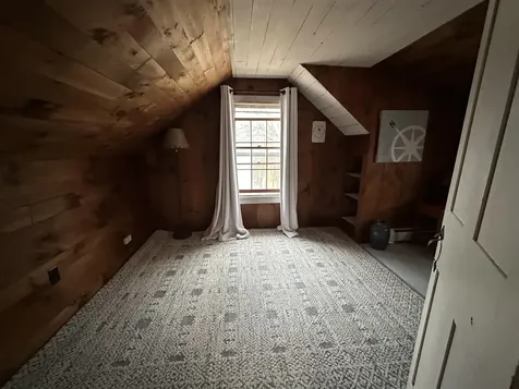 7 Bennington Road Hancock NH 03449