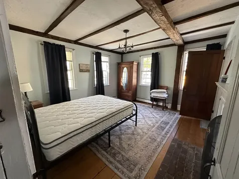 7 Bennington Road Hancock NH 03449