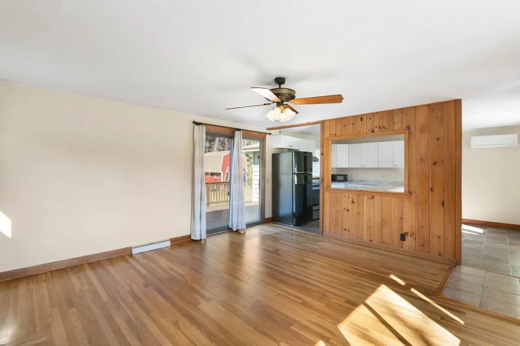 18 Monument Road Hinsdale NH 03451